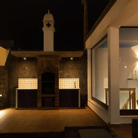 Сasa de vacaciones Beautiful In With Pool *