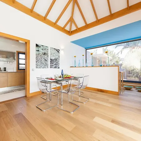 Beautiful In With Pool *