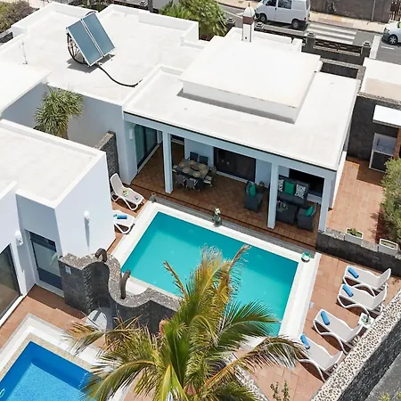 Beautiful In With Pool Сasa de vacaciones *