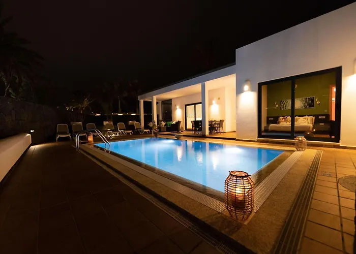 Beautiful In With Pool * Πλάγια Μπλάνκα