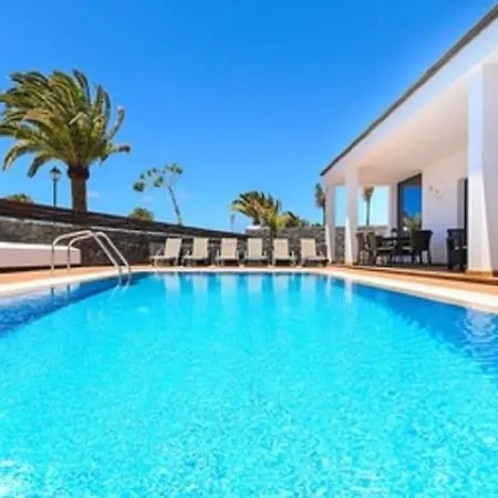 Beautiful In With Pool * Playa Blanca (Lanzarote)