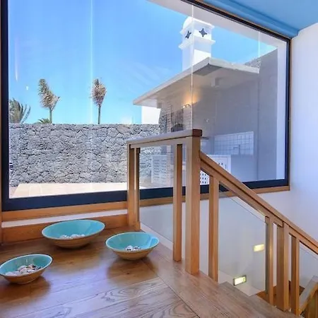 Beautiful In With Pool Playa Blanca (Lanzarote)