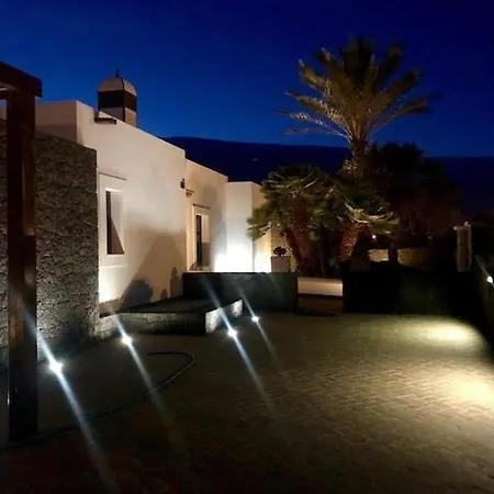 Beautiful In With Pool Casa vacanze Playa Blanca (Lanzarote)