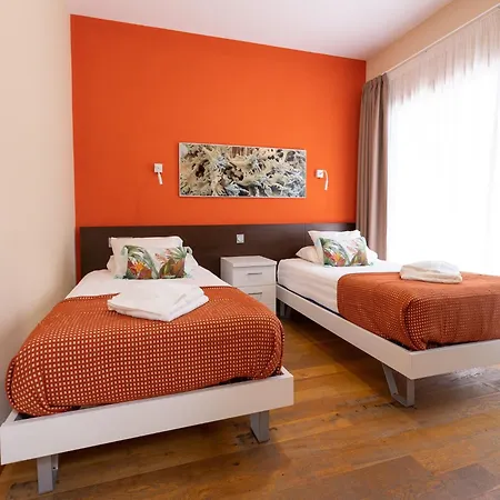 Beautiful In With Pool Vakantiehuis